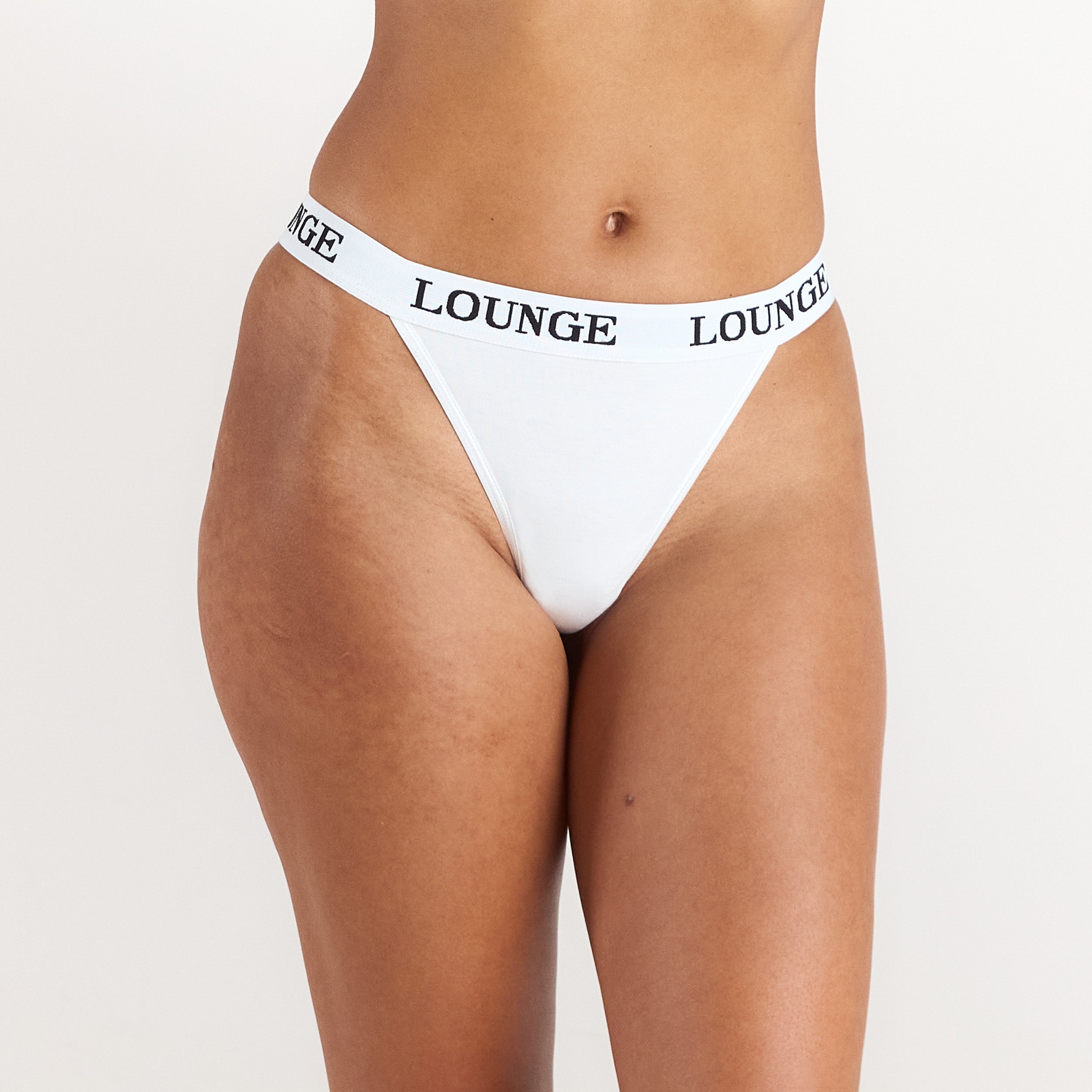 Bamboo Triangle String - Effen Wit