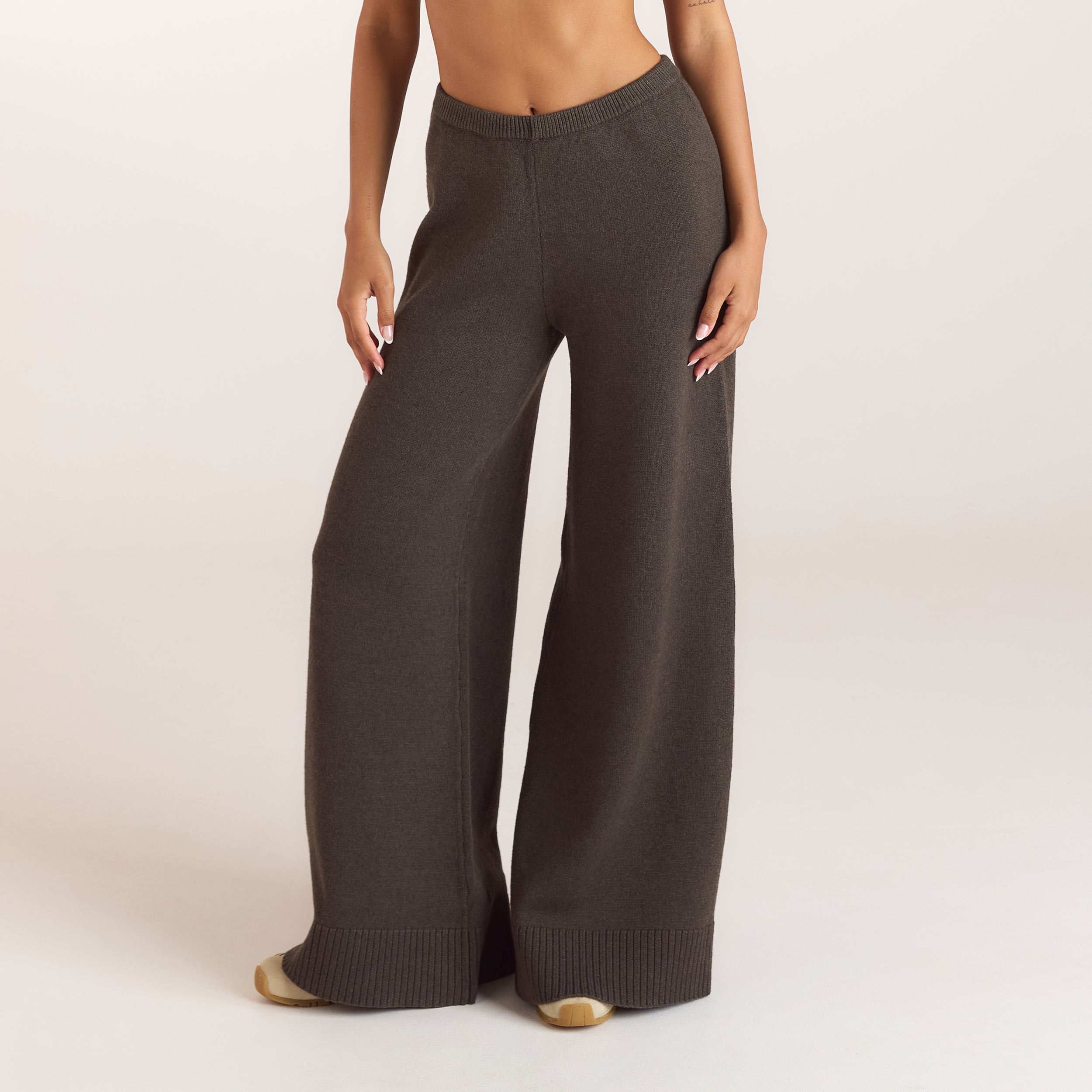 Gebreide broek met geribde zoom - Mos