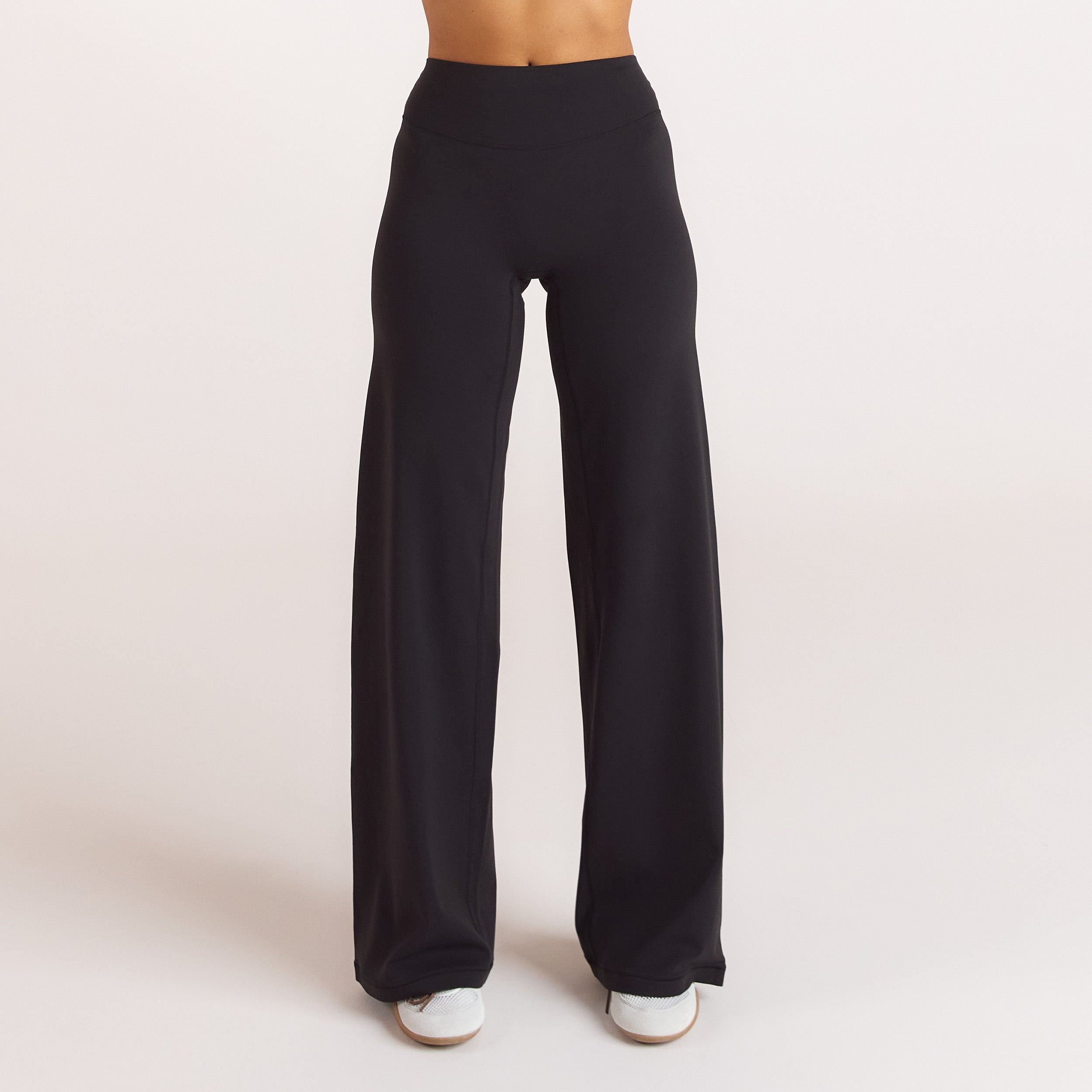 ContourSoft™ Rechte Leggings - Zwart alternate