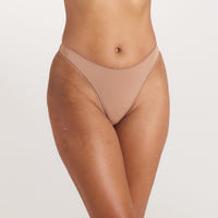Comfort String - Honingkleurig