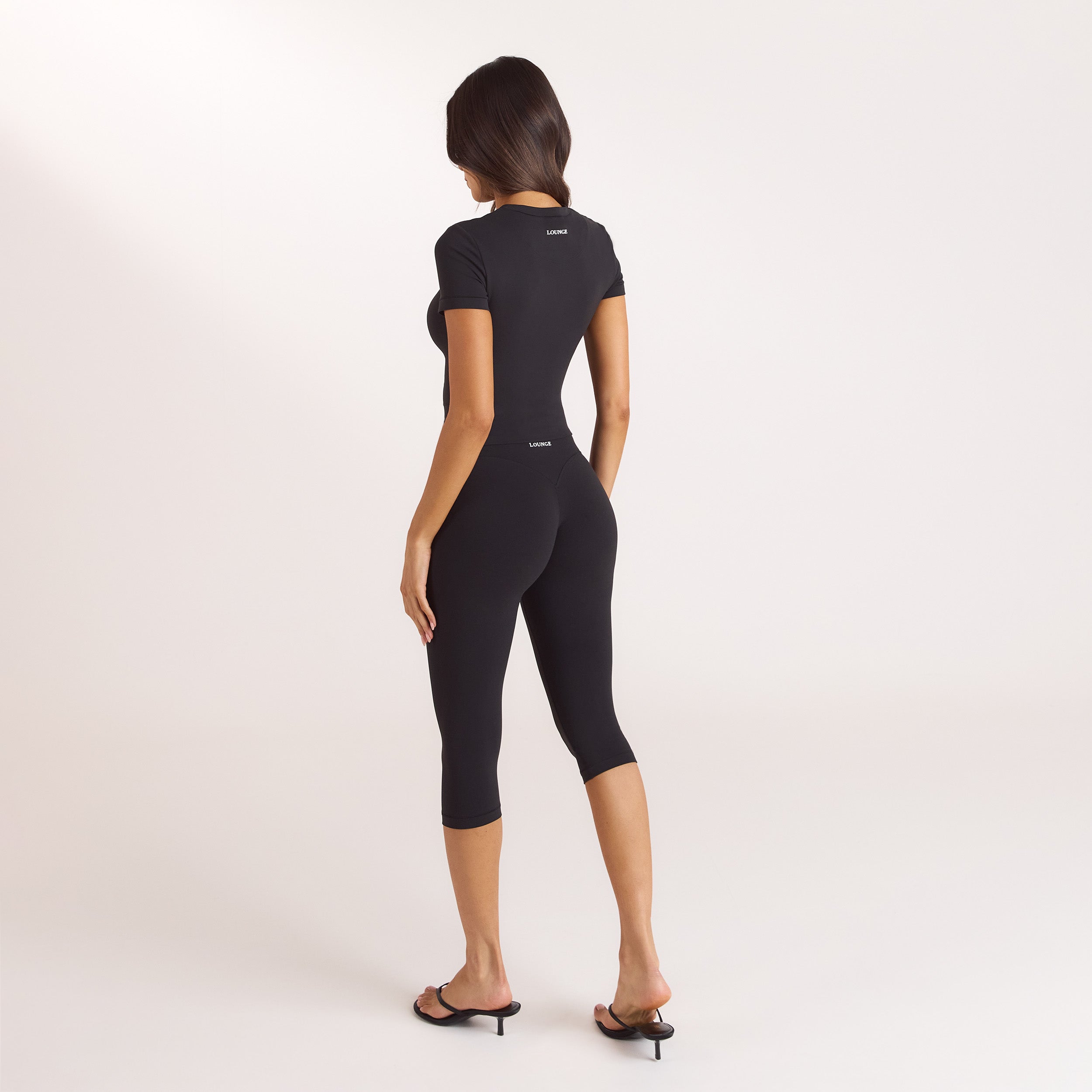 ContourSoft Capri Leggings - Zwart alternate