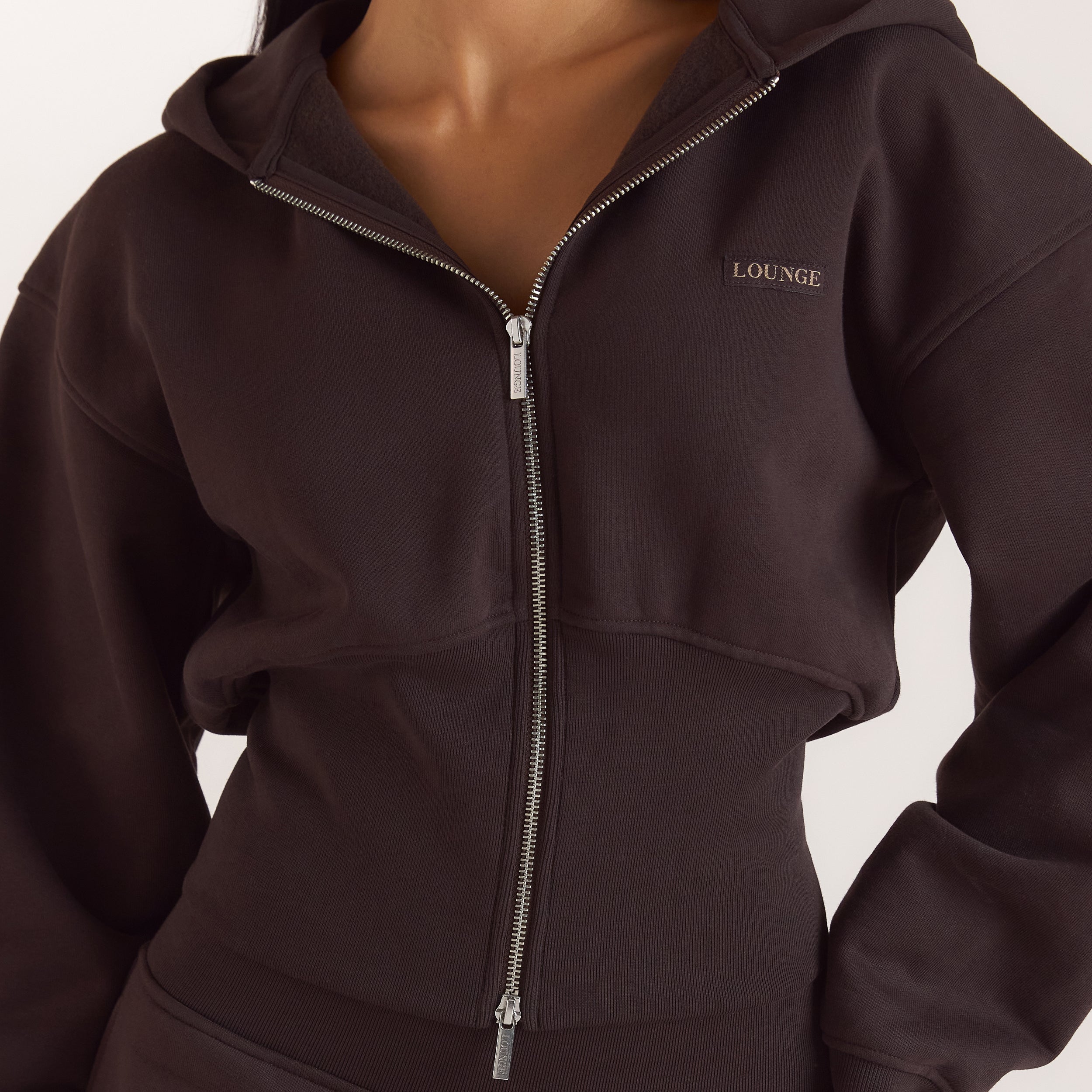 Getailleerde hoodie met ritssluiting | Getailleerde hoodie met ritssluiting - Donker Chocoladekleurig