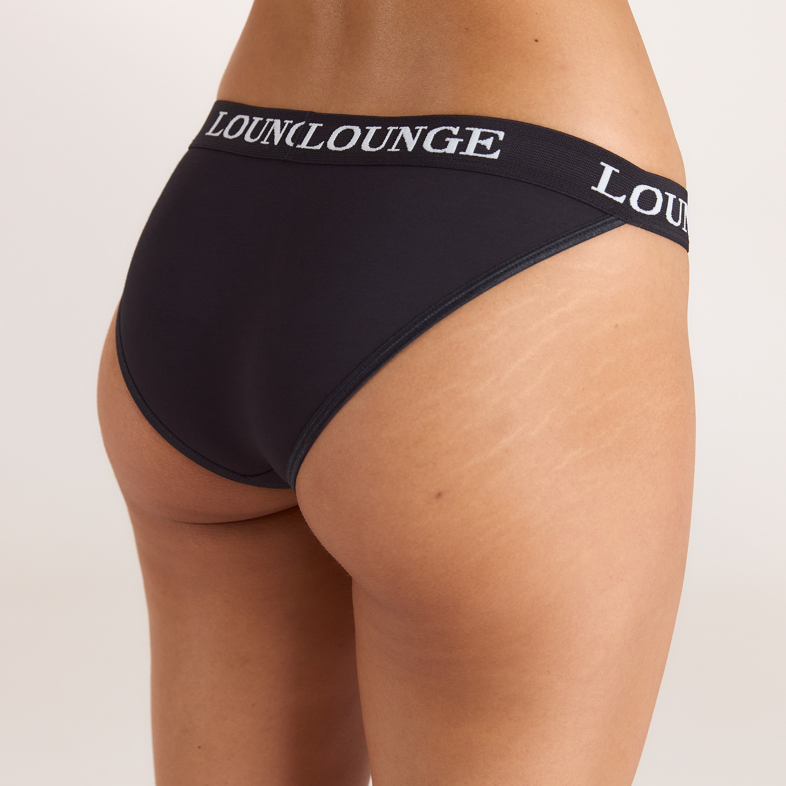 Bamboo Triangle Slip | Bamboo Triangle Slip - Effen Zwart