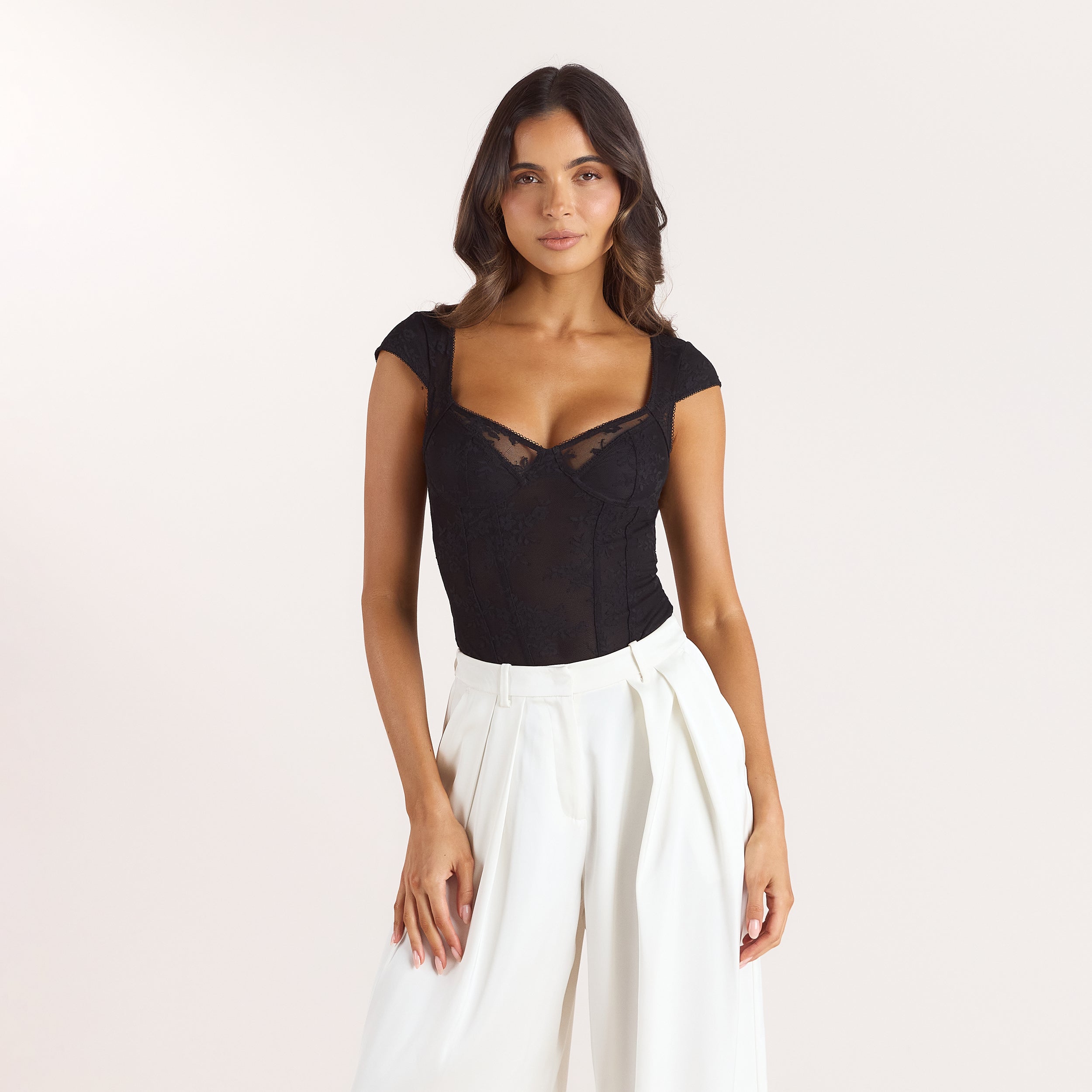 Kanten Bodysuit met kapmouwtjes | Kanten Bodysuit met kapmouwtjes - Zwart