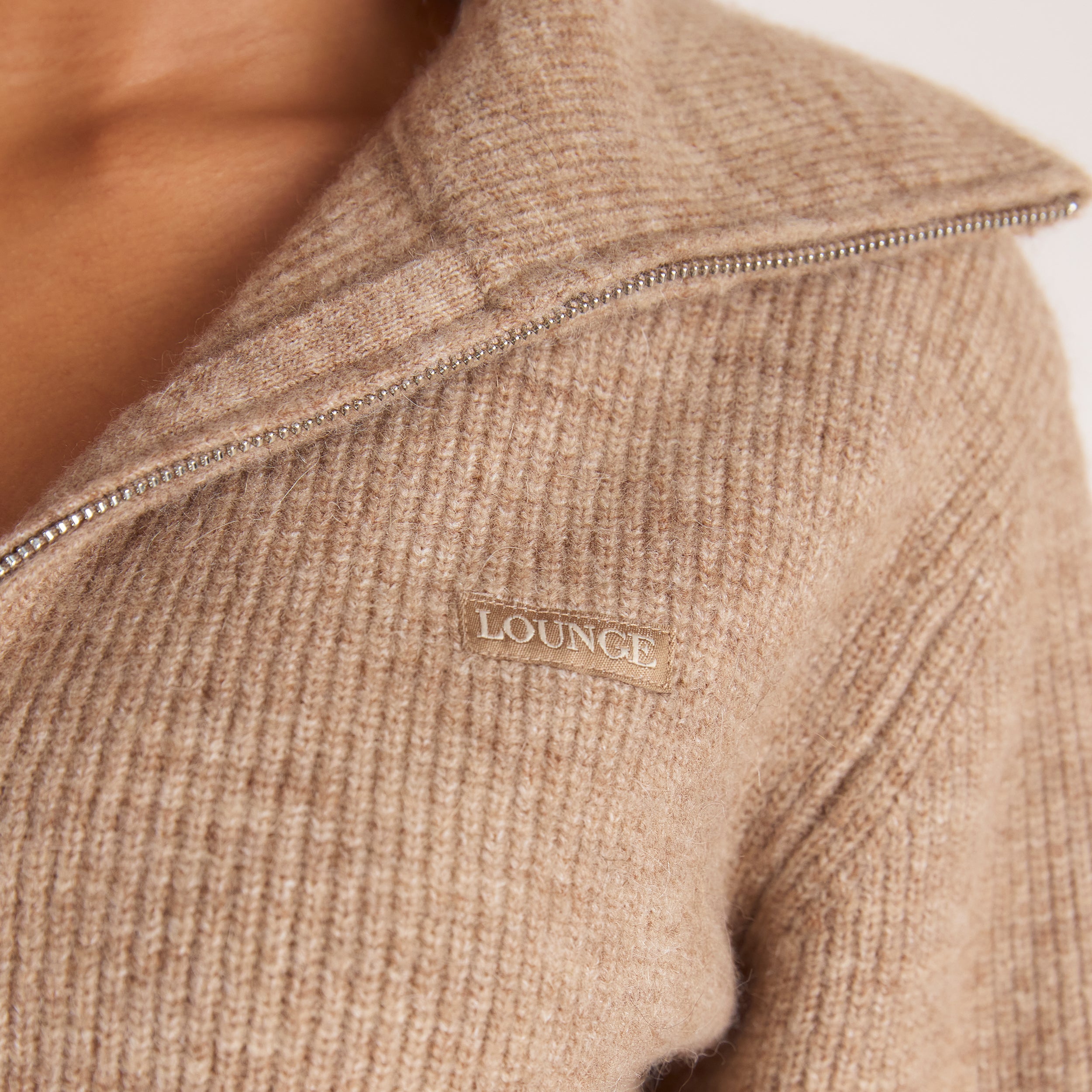Gestructureerd gebreid vest | Gestructureerd gebreid vest - Koekkleurig