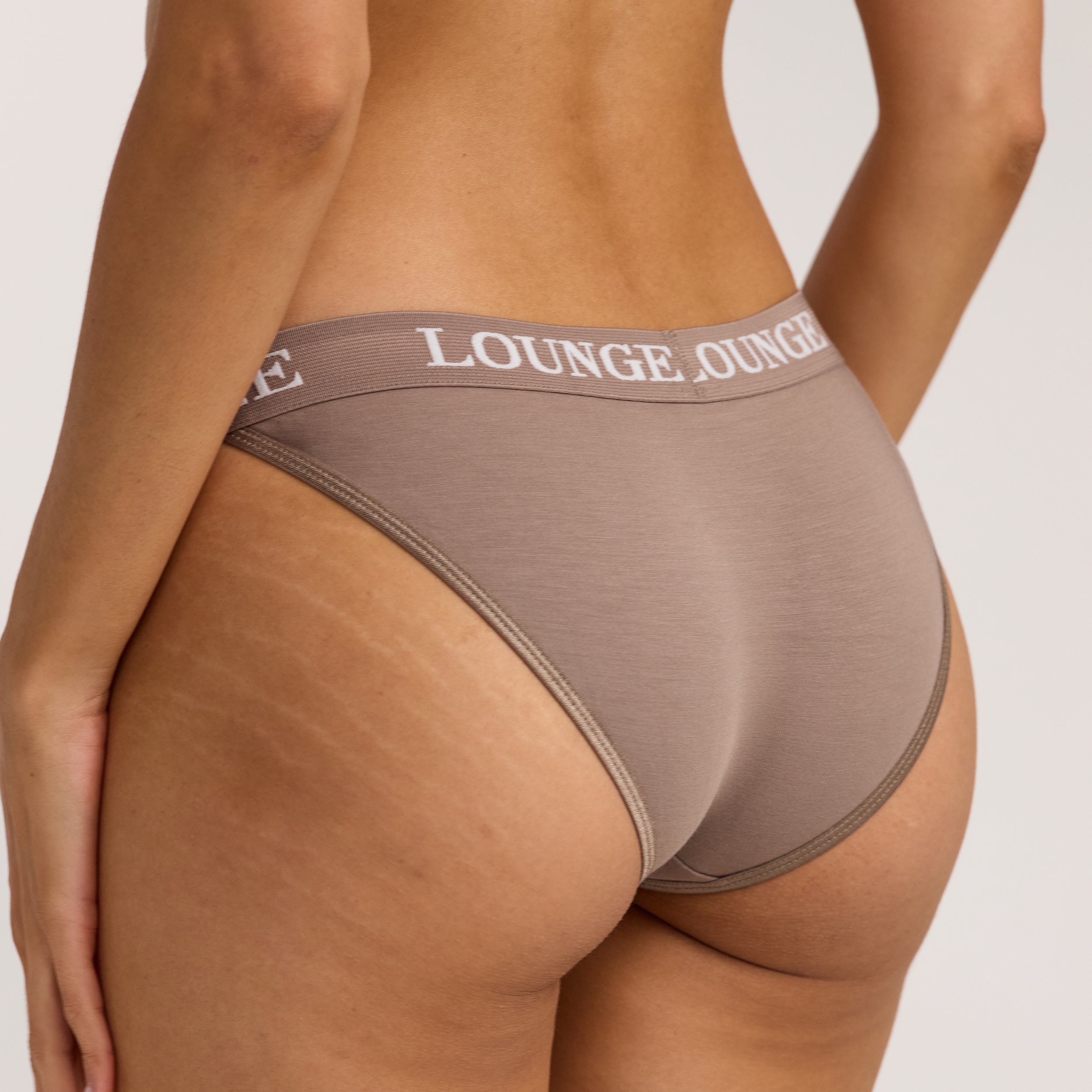 Bamboo Triangle Slip | Bamboo Triangle Slip - Koffie