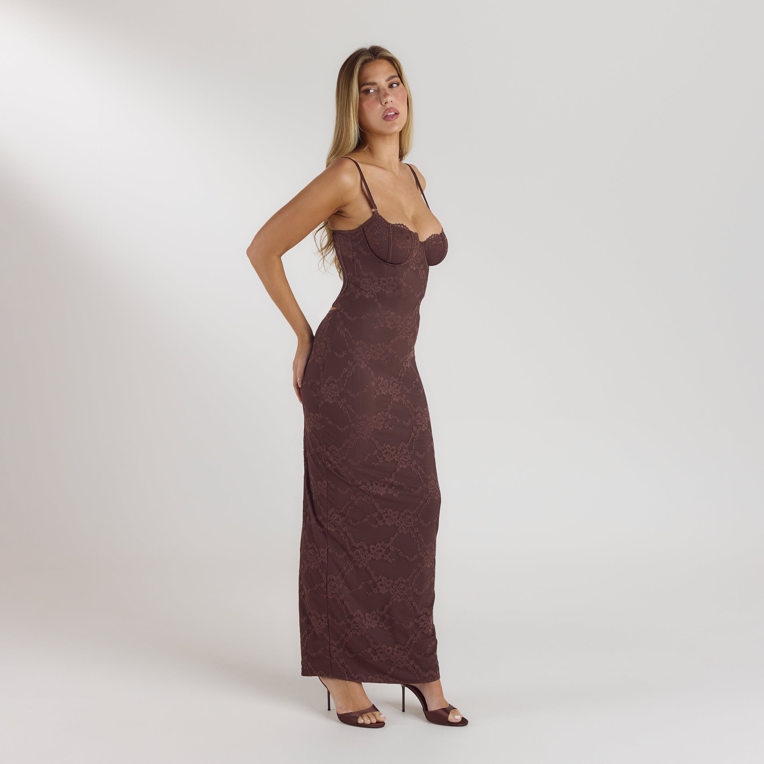 Blossom Maxi-jurk met Bodysuit | Blossom Maxi-jurk met Bodysuit - Chocolade
