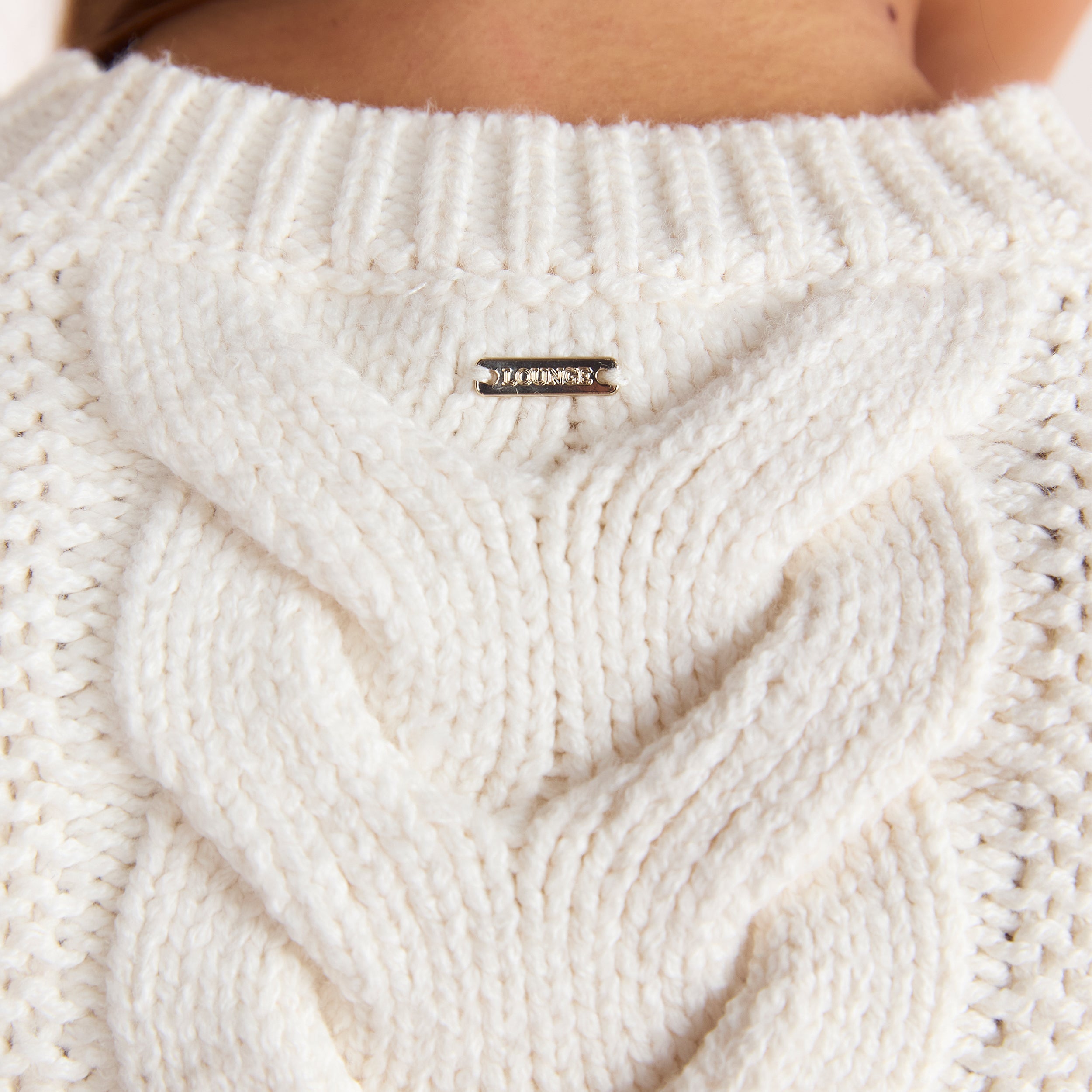 Cropped jumper met kabelsteek | Cropped jumper met kabelsteek - Crème