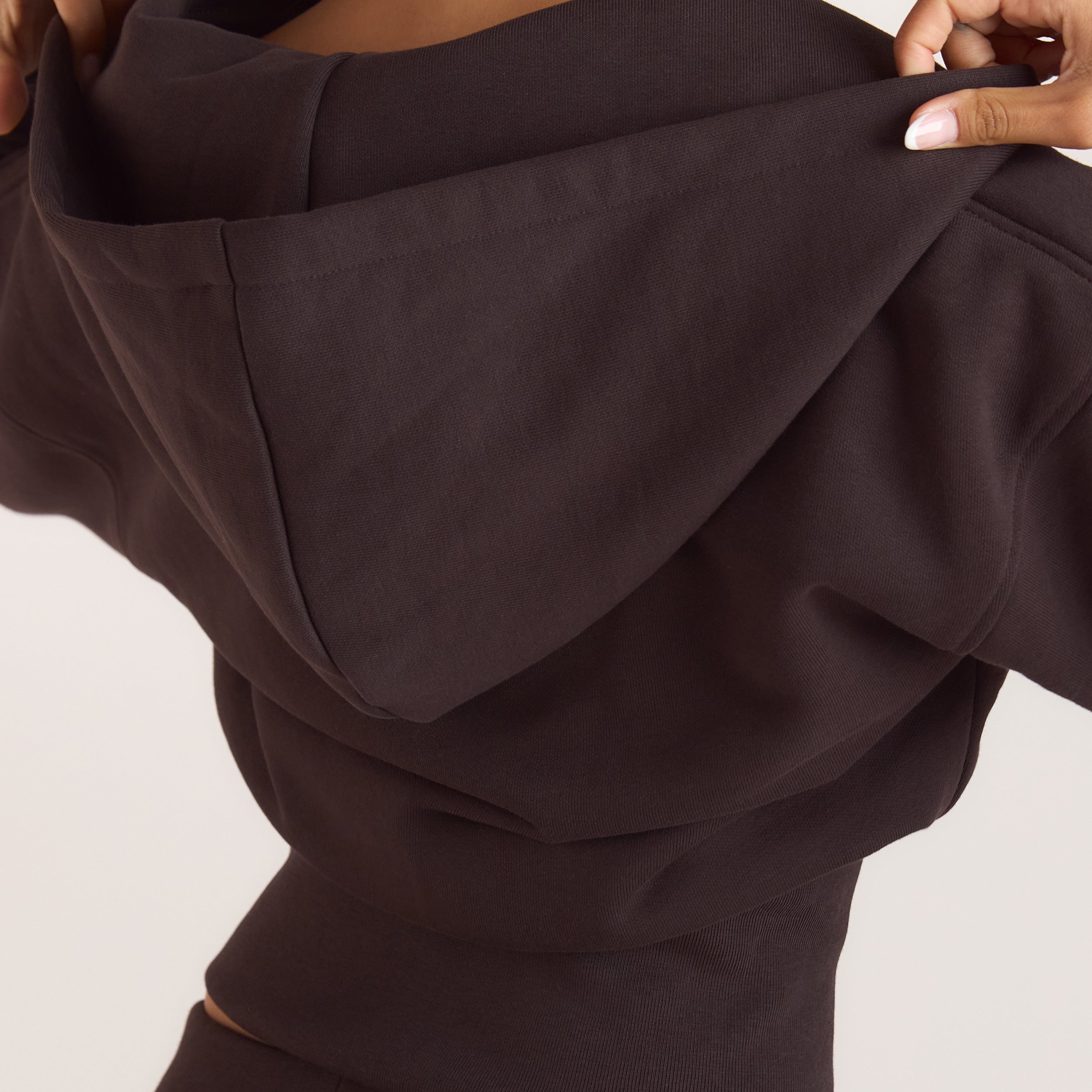 Getailleerde hoodie met ritssluiting | Getailleerde hoodie met ritssluiting - Donker Chocoladekleurig