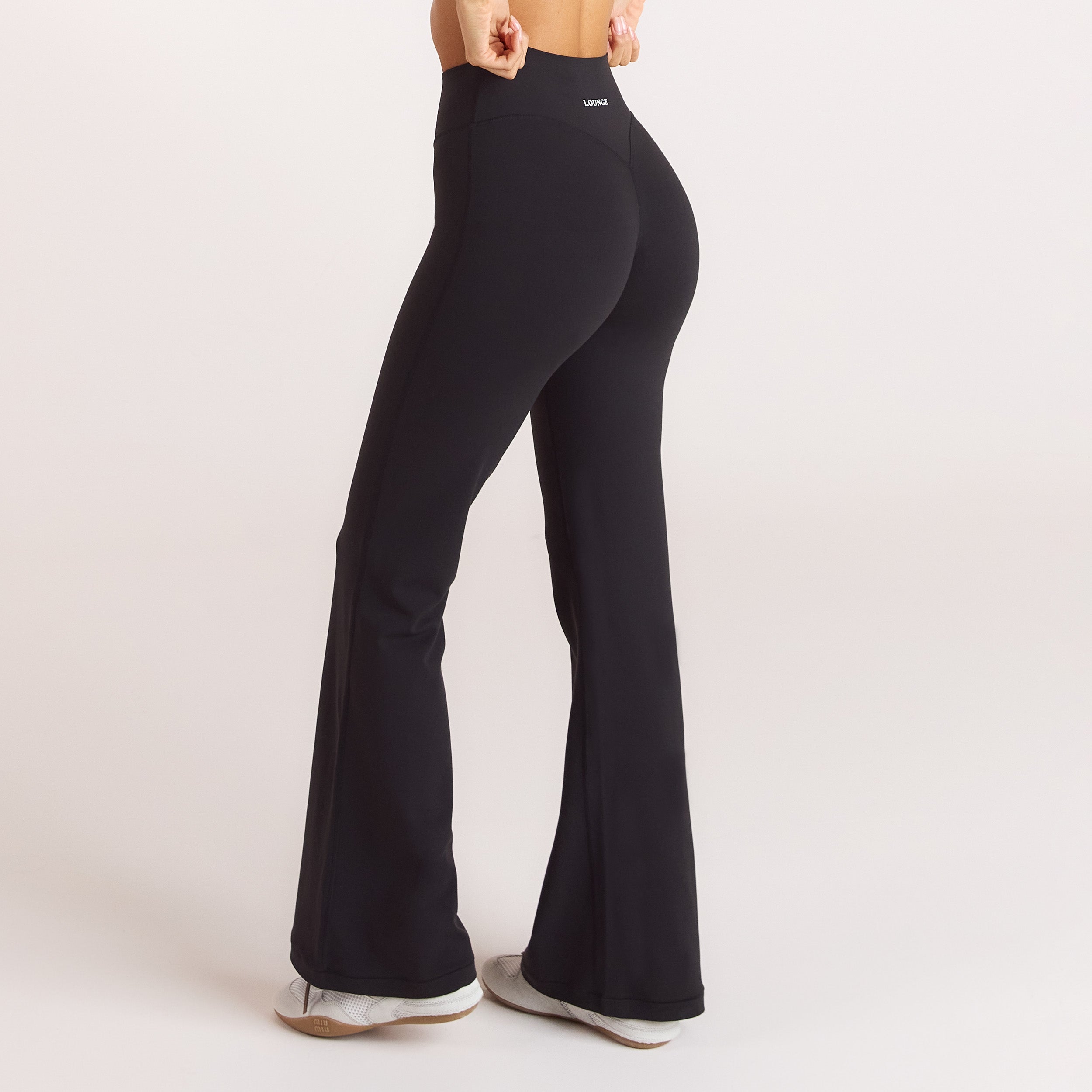 ContourSoft Uitlopende Leggings | ContourSoft Uitlopende Leggings - Zwart